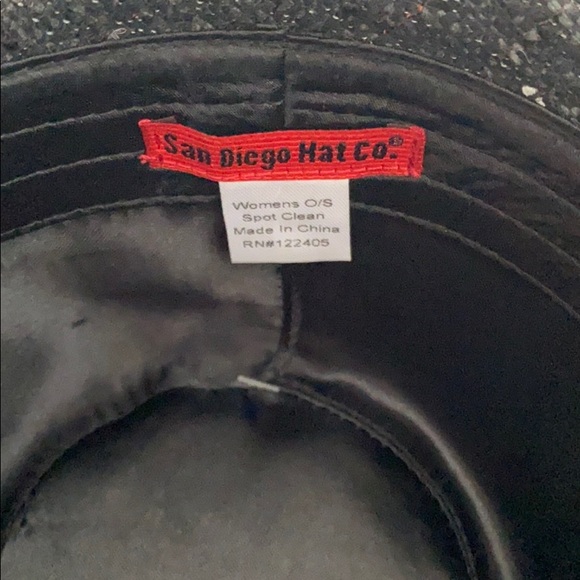 San Diego Hat Company Fedora with Feathers - Picture 5 of 7